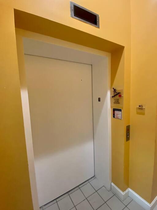 Downtown Albany 1 Bed + Workstation @ Maiden Lane 아파트 외부 사진